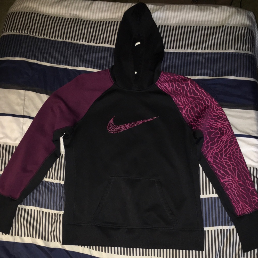 Nike Therma fit